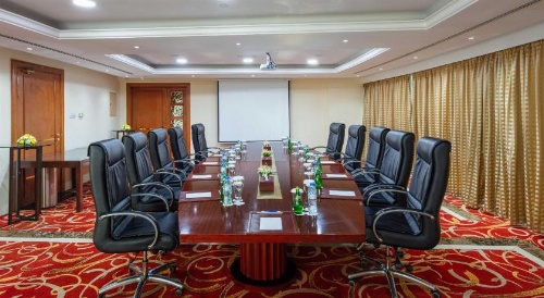 City Seasons Hotel image 11