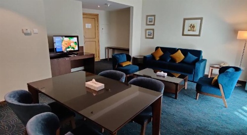 City Seasons Hotel image 24