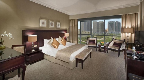 City Seasons Hotel image 3