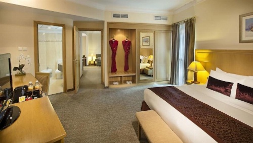 City Seasons Hotel image 43